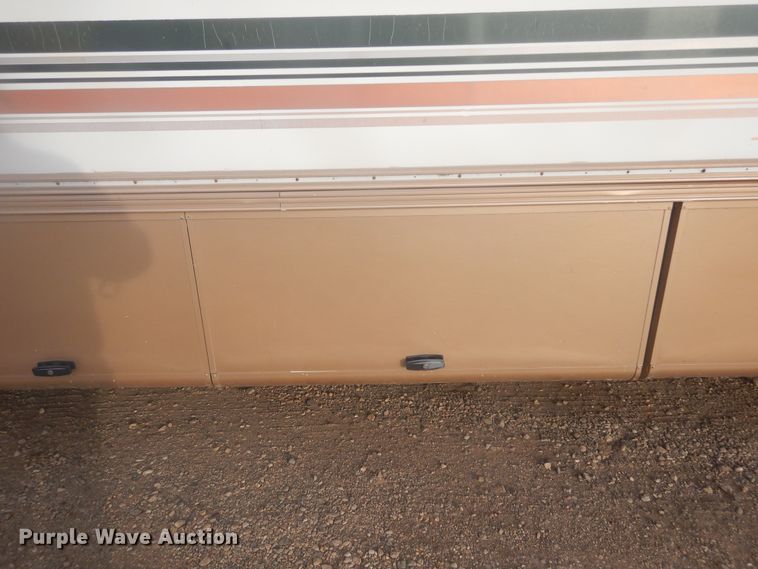 image for item KO9060 1999 Forest River Georgetown  RV