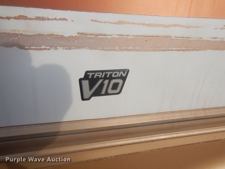 image for item KO9060 1999 Forest River Georgetown  RV