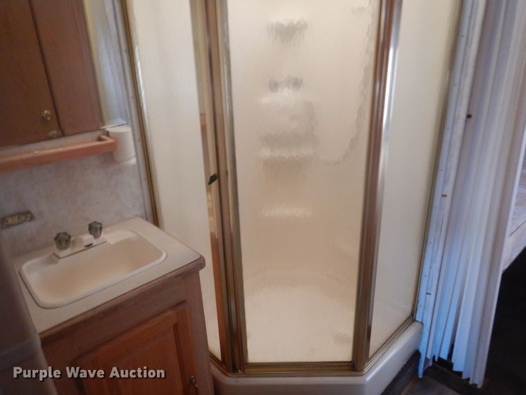 image for item KO9060 1999 Forest River Georgetown  RV