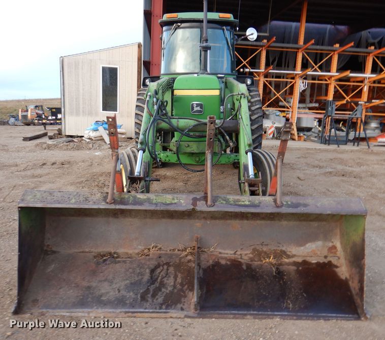 image for item KY9508 1974 John Deere 4230  tractor