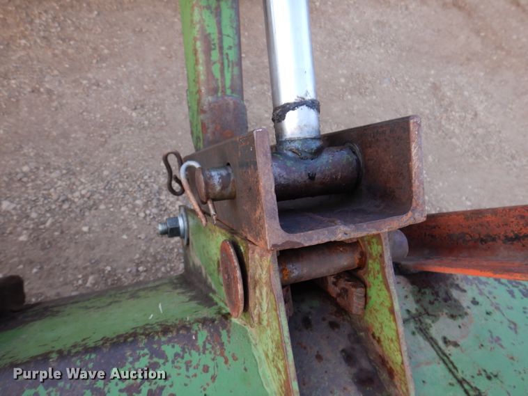 image for item KY9508 1974 John Deere 4230  tractor