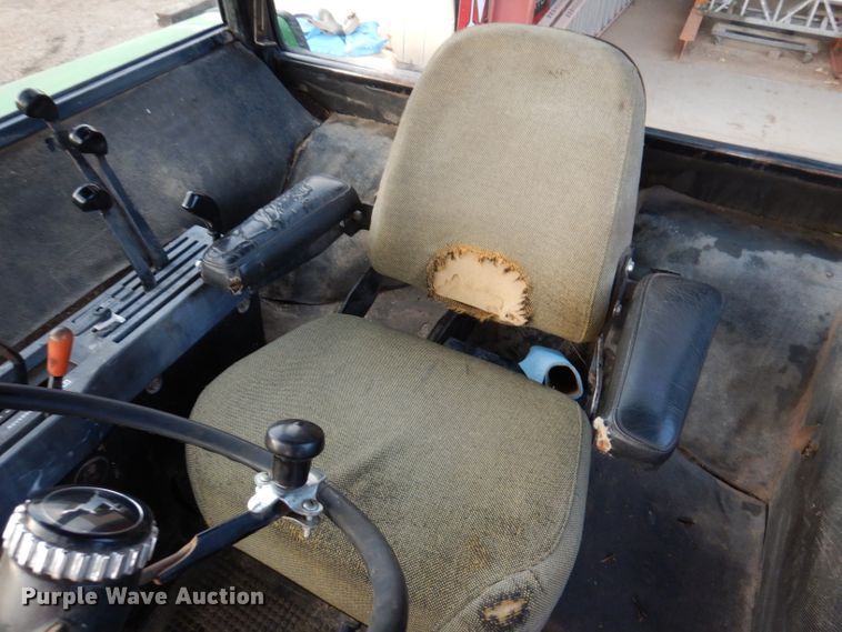 image for item KY9508 1974 John Deere 4230  tractor