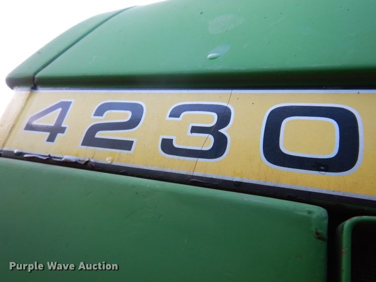 image for item KY9508 1974 John Deere 4230  tractor