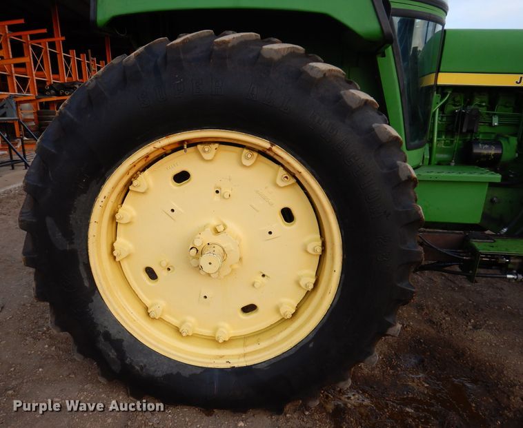 image for item KY9508 1974 John Deere 4230  tractor