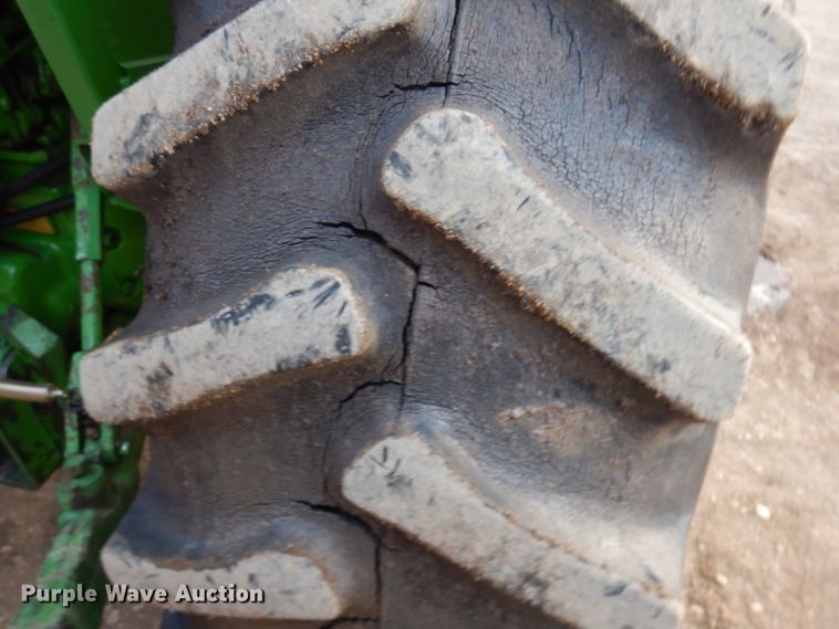 image for item KY9508 1974 John Deere 4230  tractor