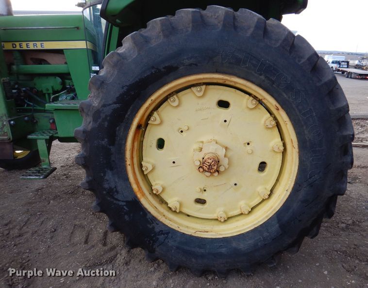 image for item KY9508 1974 John Deere 4230  tractor