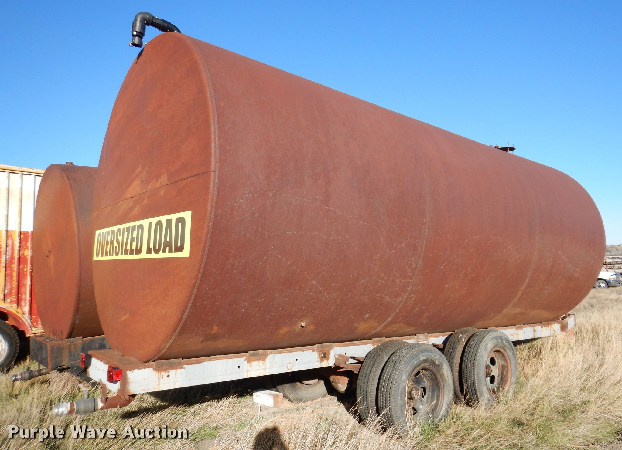 Tank trailer in Pierre, SD Item DL5821 sold Purple Wave