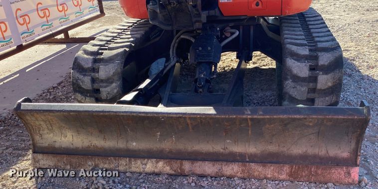 image for item DL6735 2018 Kubota KX057-4  mini excavator