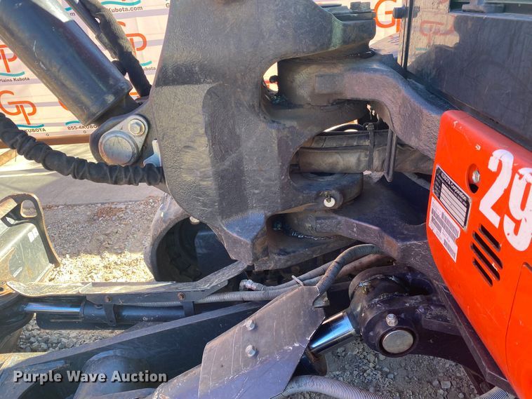 image for item DL6735 2018 Kubota KX057-4  mini excavator