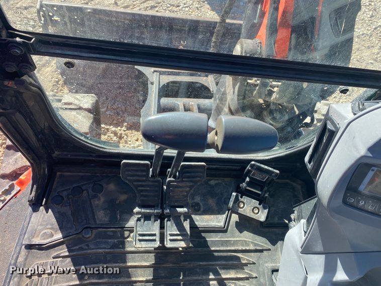 image for item DL6735 2018 Kubota KX057-4  mini excavator