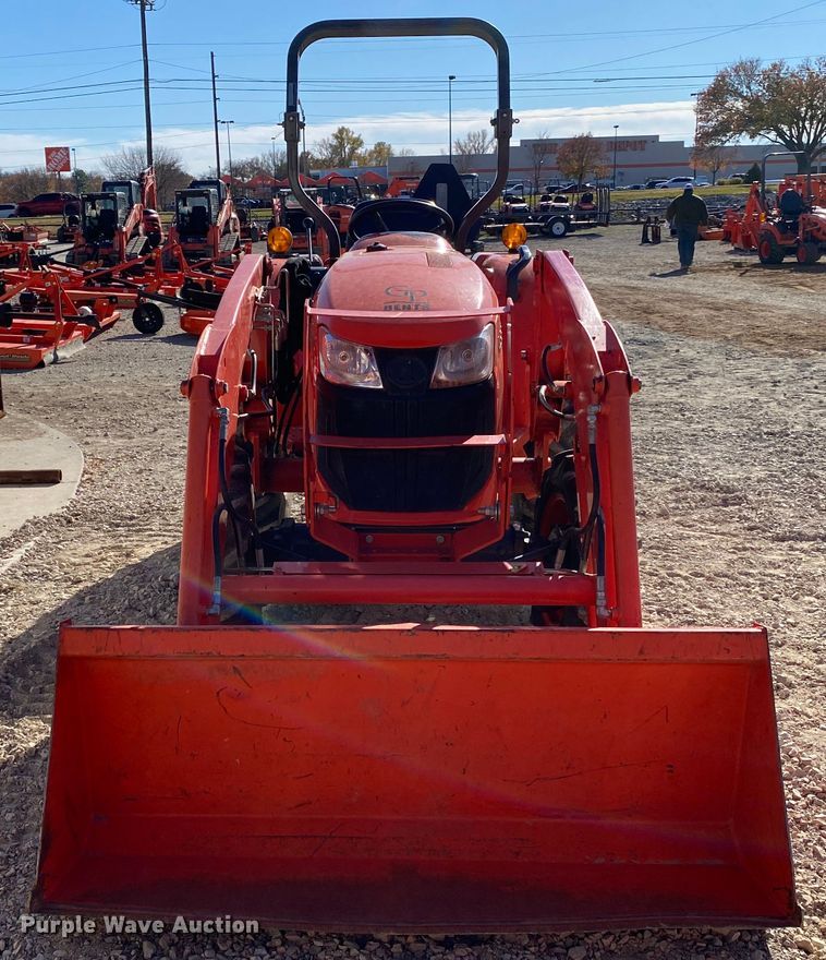 image for item DL6741 2019 Kubota L3301DT  MFWD tractor