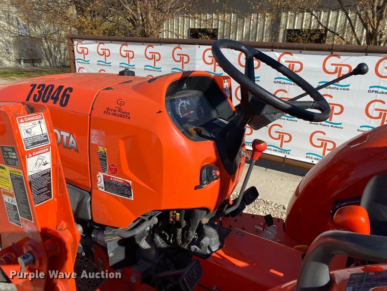 image for item DL6741 2019 Kubota L3301DT  MFWD tractor