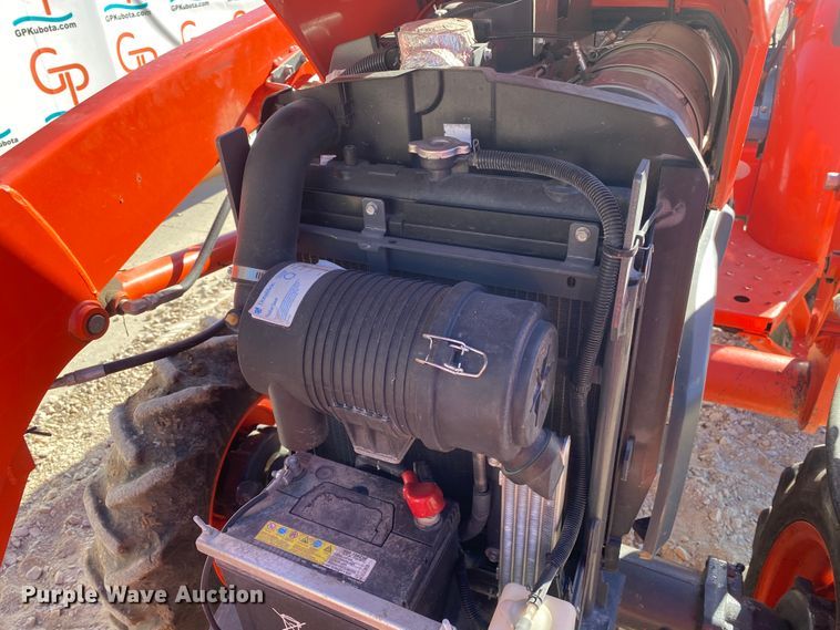 image for item DL6741 2019 Kubota L3301DT  MFWD tractor