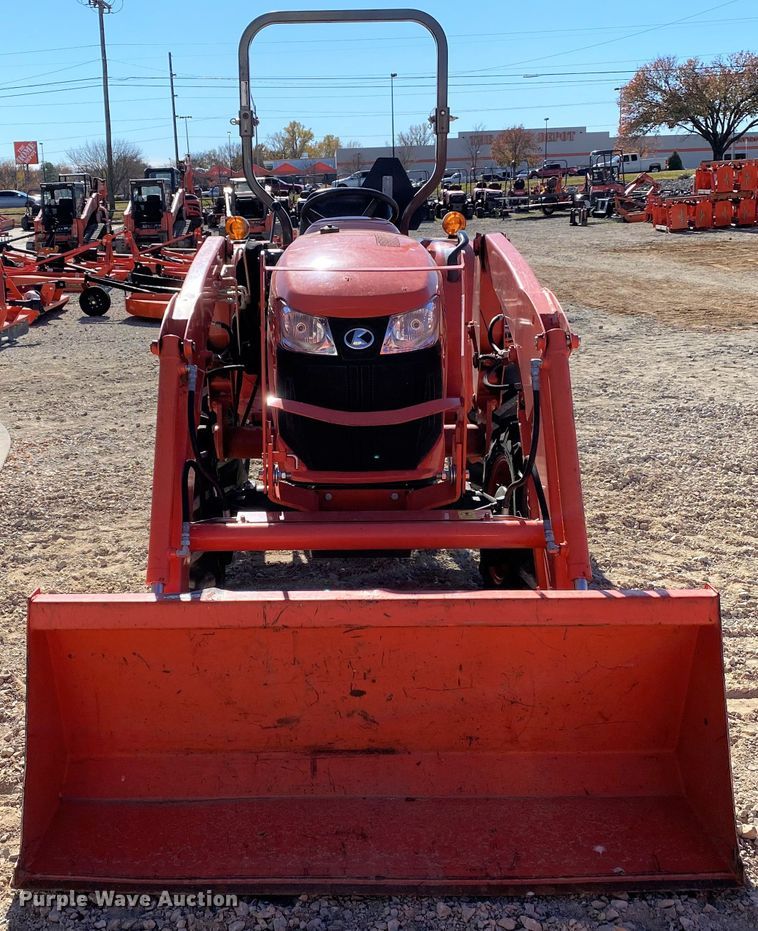 image for item DL6745 2019 Kubota L3301DT  MFWD tractor