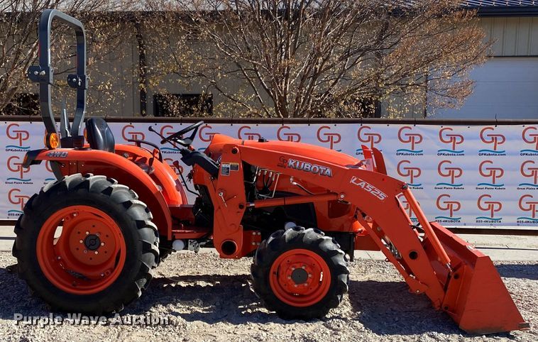 image for item DL6745 2019 Kubota L3301DT  MFWD tractor