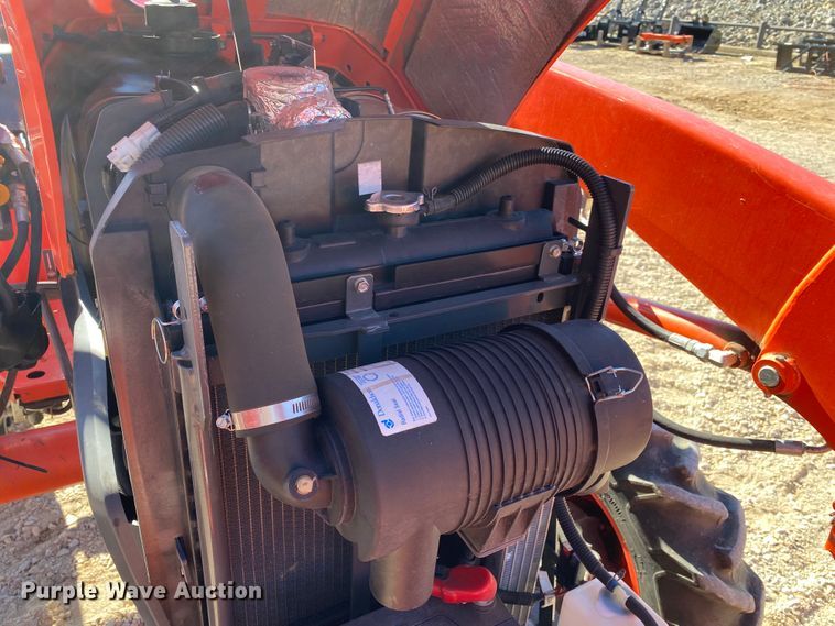 image for item DL6745 2019 Kubota L3301DT  MFWD tractor