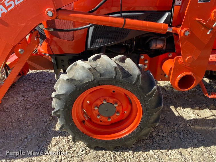 image for item DL6745 2019 Kubota L3301DT  MFWD tractor