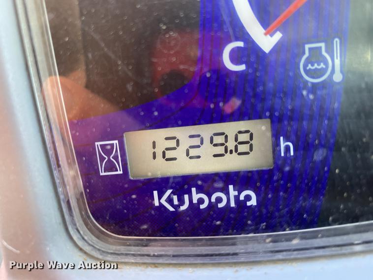 image for item DL6749 2019 Kubota SVL95-2S  tracked skid steer loader