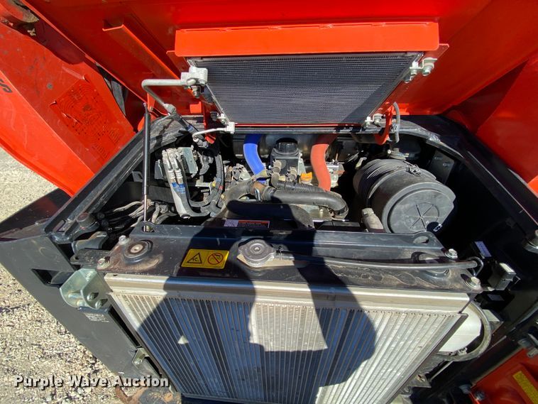 image for item DL6749 2019 Kubota SVL95-2S  tracked skid steer loader