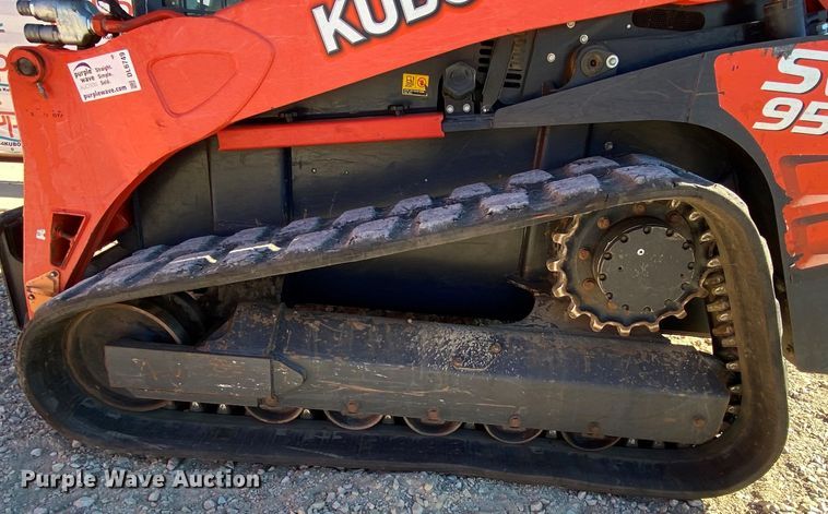 image for item DL6749 2019 Kubota SVL95-2S  tracked skid steer loader