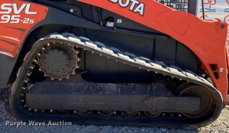 image for item DL6749 2019 Kubota SVL95-2S  tracked skid steer loader