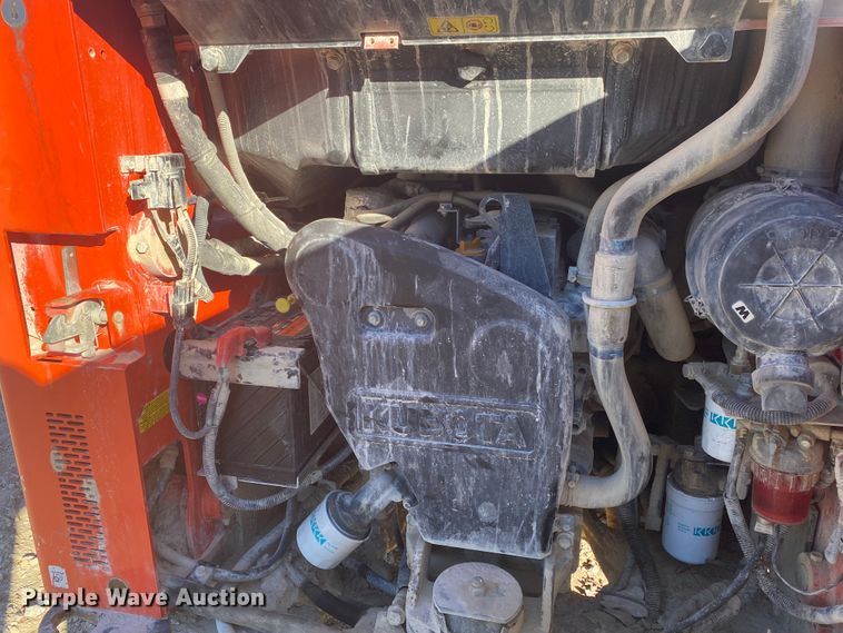 image for item DL6750 2016 Kubota SSV75  skid steer loader