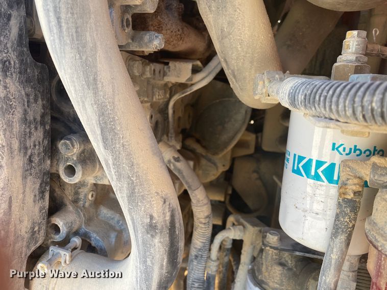 image for item DL6750 2016 Kubota SSV75  skid steer loader