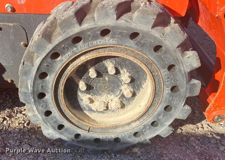 image for item DL6750 2016 Kubota SSV75  skid steer loader