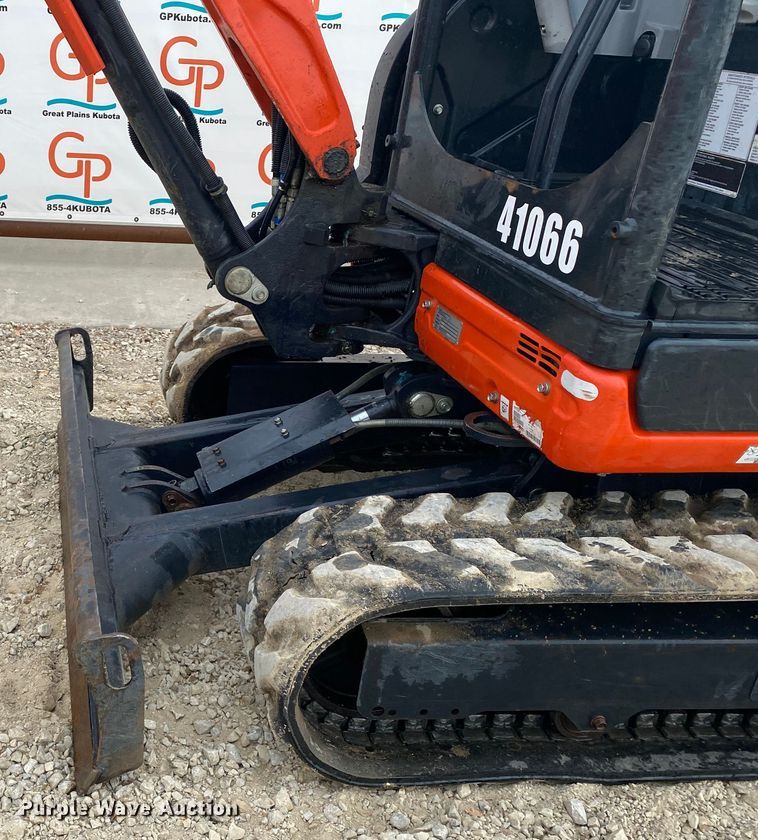 image for item DL6751 2020 Kubota U27-4  mini excavator