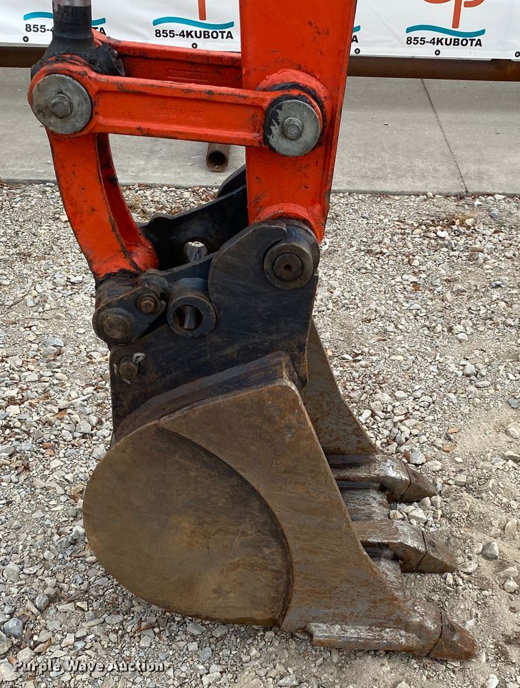 image for item DL6751 2020 Kubota U27-4  mini excavator