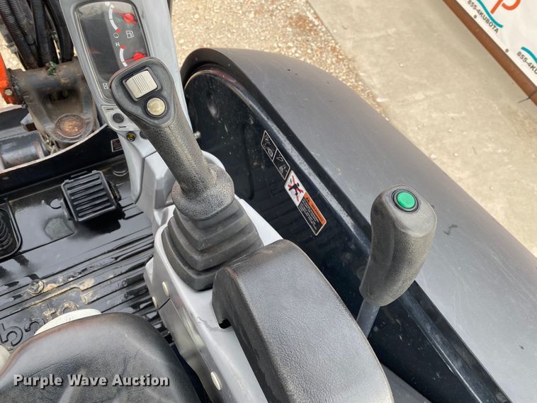 image for item DL6751 2020 Kubota U27-4  mini excavator