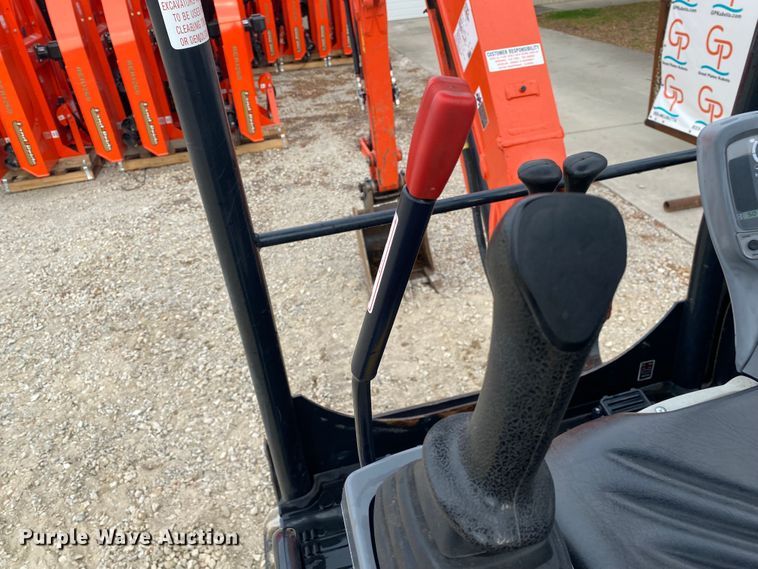 image for item DL6751 2020 Kubota U27-4  mini excavator