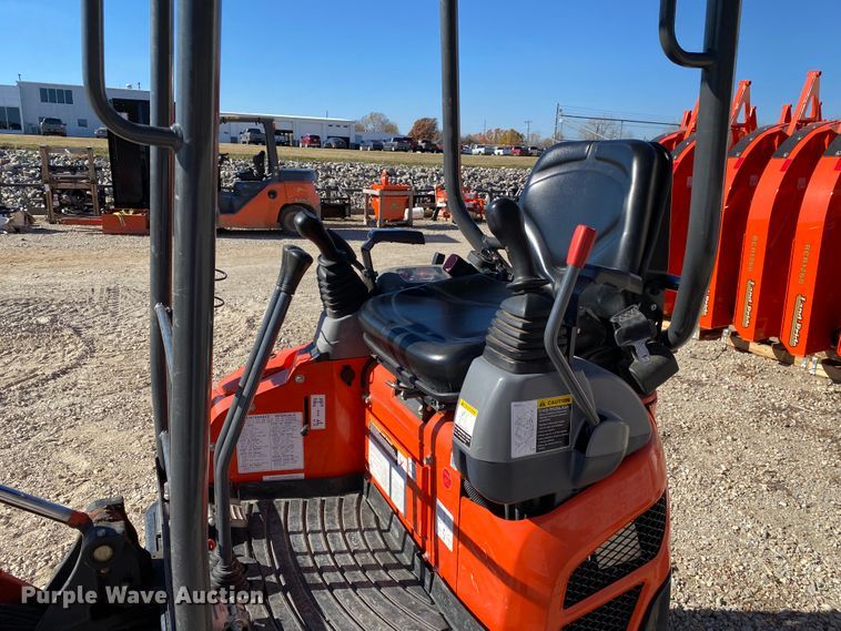 image for item DL6752 2019 Kubota U17  mini excavator