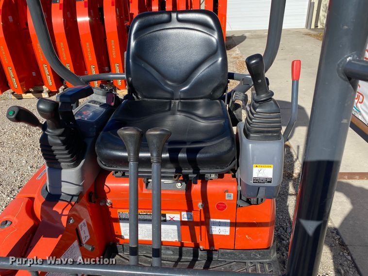 image for item DL6752 2019 Kubota U17  mini excavator