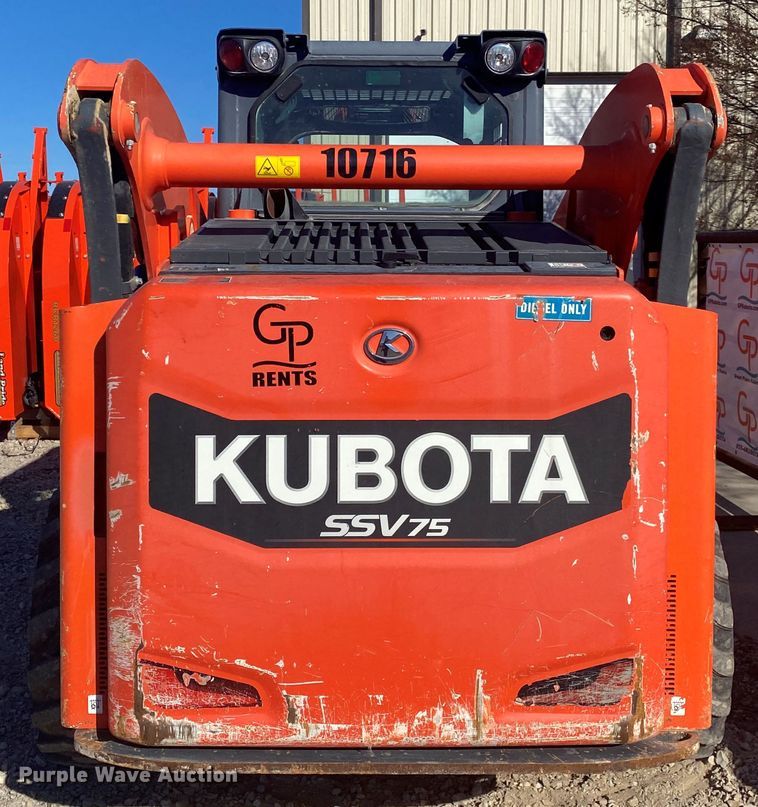 image for item DL6755 2016 Kubota SSV75  skid steer loader
