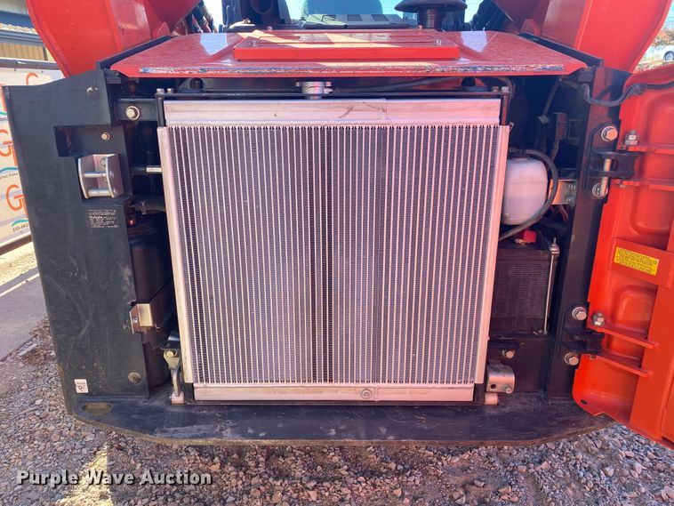 image for item DL6756 2019 Kubota SVL95-2S  tracked skid steer loader