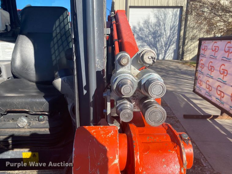 image for item DL6756 2019 Kubota SVL95-2S  tracked skid steer loader