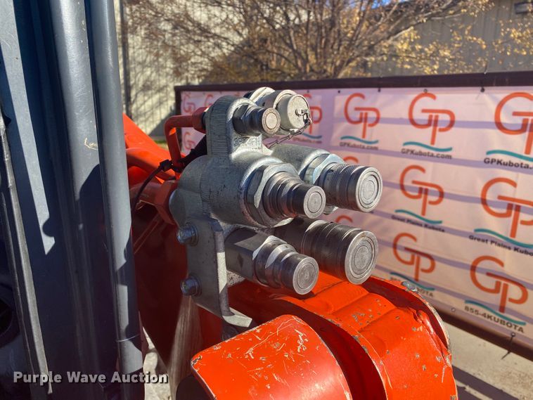 image for item DL6756 2019 Kubota SVL95-2S  tracked skid steer loader