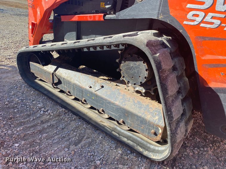 image for item DL6756 2019 Kubota SVL95-2S  tracked skid steer loader