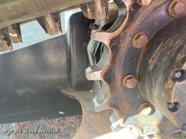 image for item DL6756 2019 Kubota SVL95-2S  tracked skid steer loader