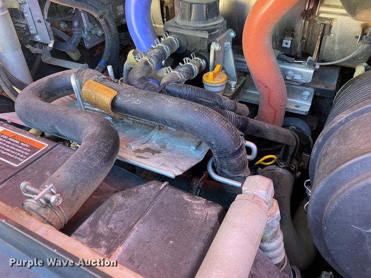 image for item DL6757 2019 Kubota SVL95-2S  tracked skid steer loader