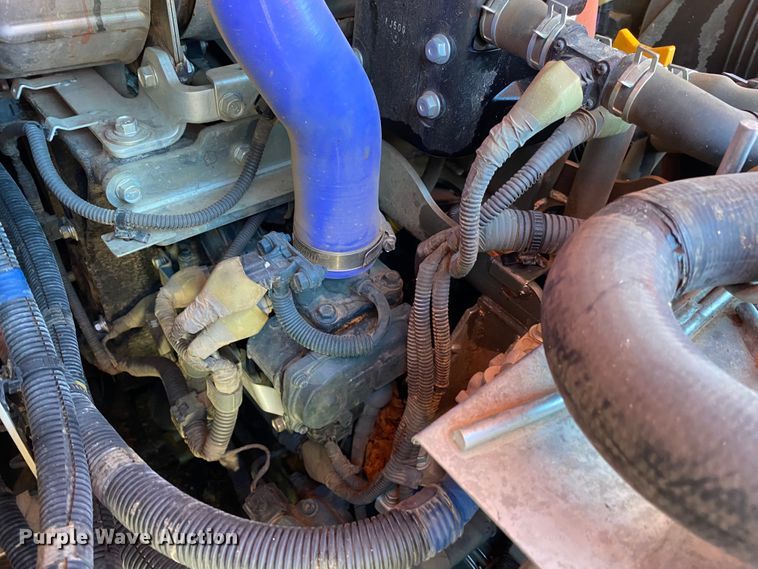 image for item DL6757 2019 Kubota SVL95-2S  tracked skid steer loader