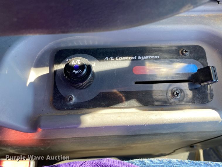 image for item DL6757 2019 Kubota SVL95-2S  tracked skid steer loader