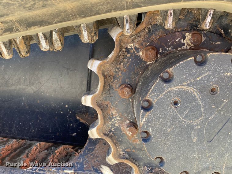 image for item DL6757 2019 Kubota SVL95-2S  tracked skid steer loader