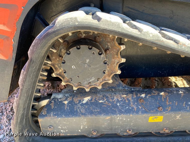 image for item DL6757 2019 Kubota SVL95-2S  tracked skid steer loader