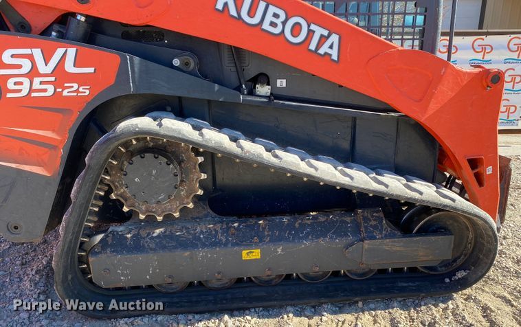 image for item DL6757 2019 Kubota SVL95-2S  tracked skid steer loader