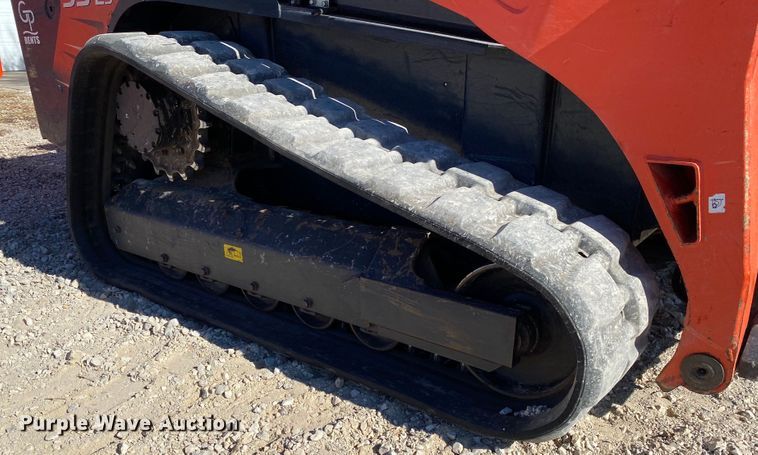 image for item DL6757 2019 Kubota SVL95-2S  tracked skid steer loader