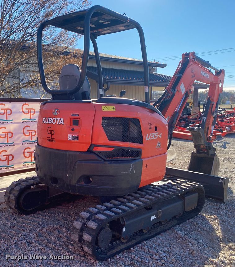 image for item DL6758 2017 Kubota U35-4  mini excavator