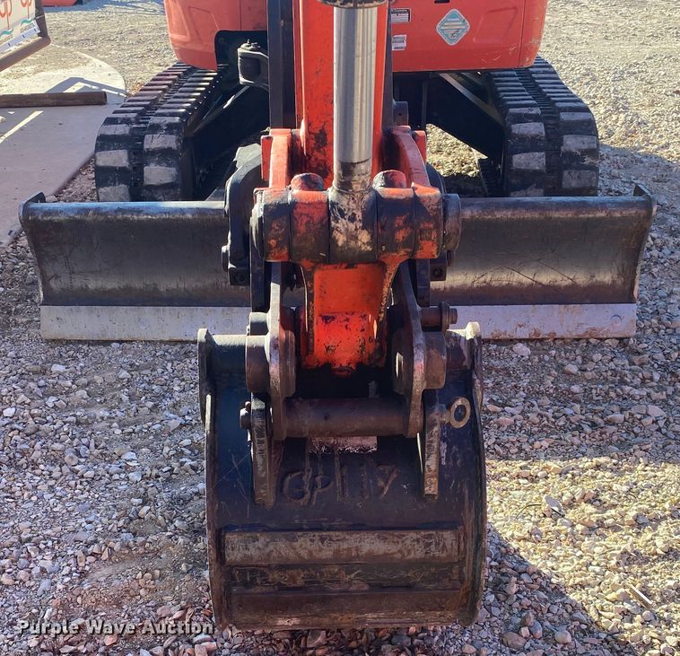 image for item DL6758 2017 Kubota U35-4  mini excavator