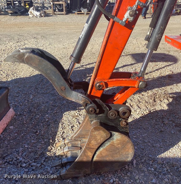 image for item DL6758 2017 Kubota U35-4  mini excavator